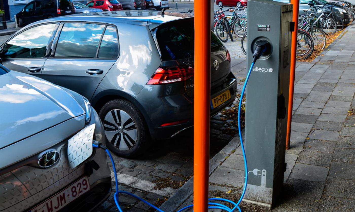 2023_ELEKTRISCH_ELEKTRISCHE_AUTO_WAGEN_MOBI_VUB