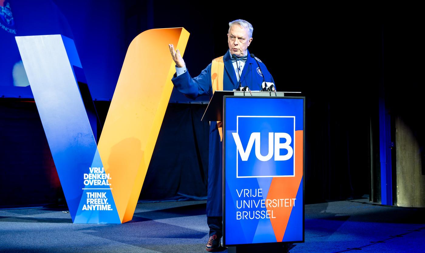 20250923_VUB_Academische_Opening_2025_ByThierryGeenen_0161 Afbeelding Jan Danckaert Academische opening