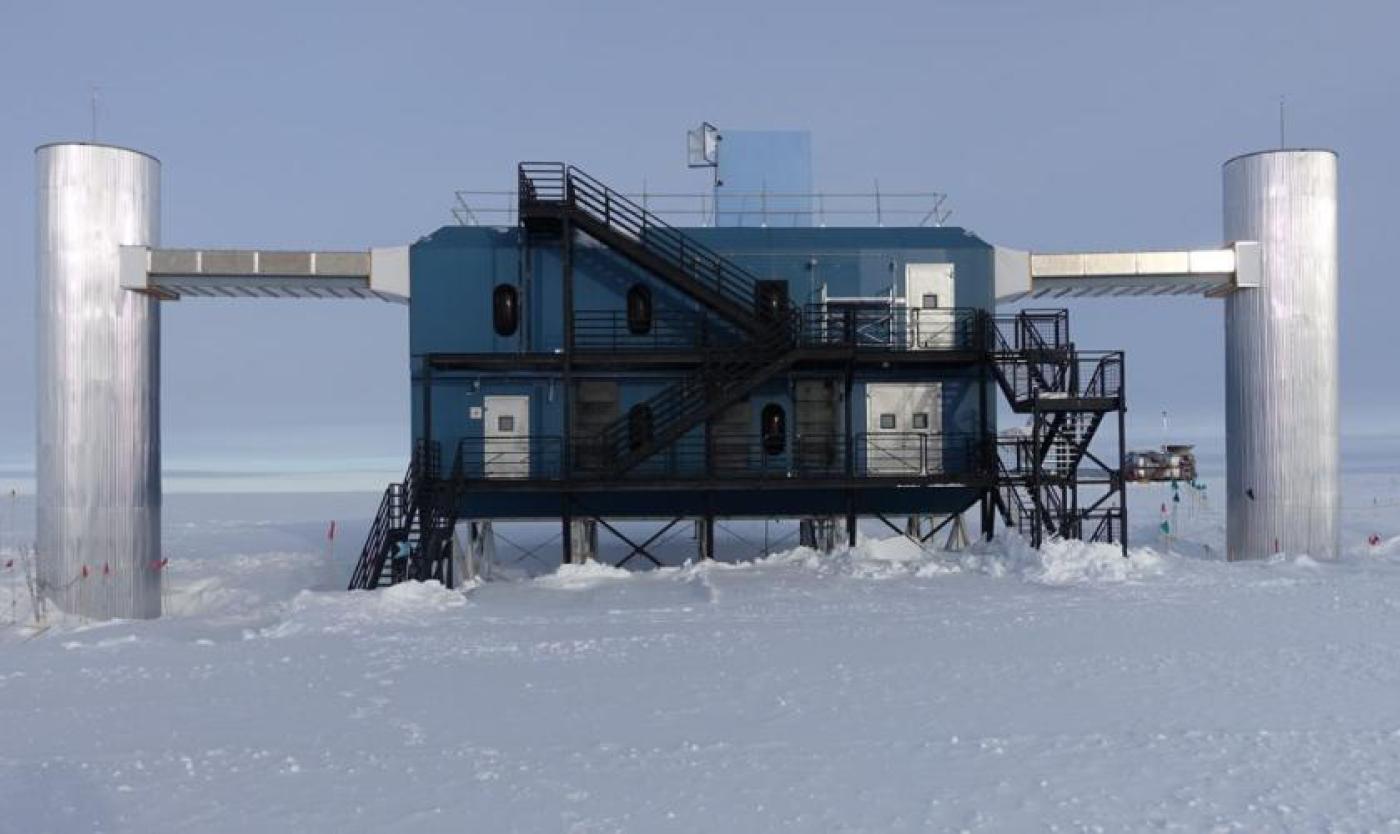 Radio Neutrino Observatory