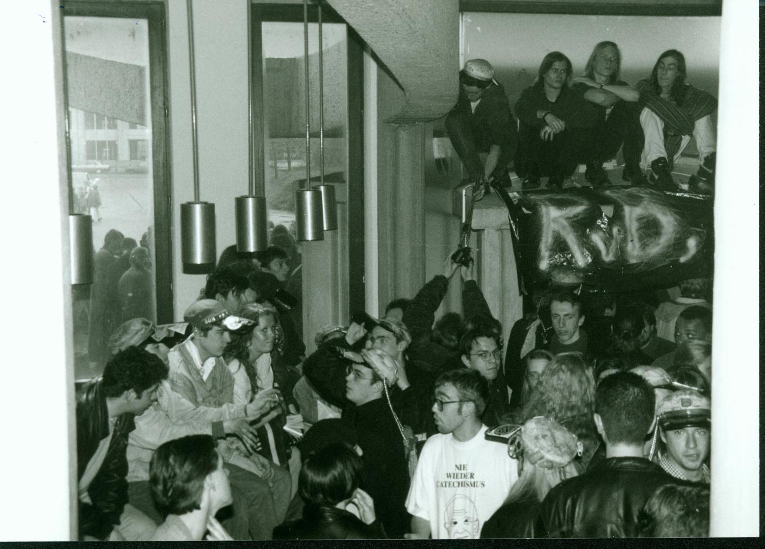 Bezetting van het Braemgebouw door studenten in 1994 Bezetting van het Braemgebouw door studenten in 1994